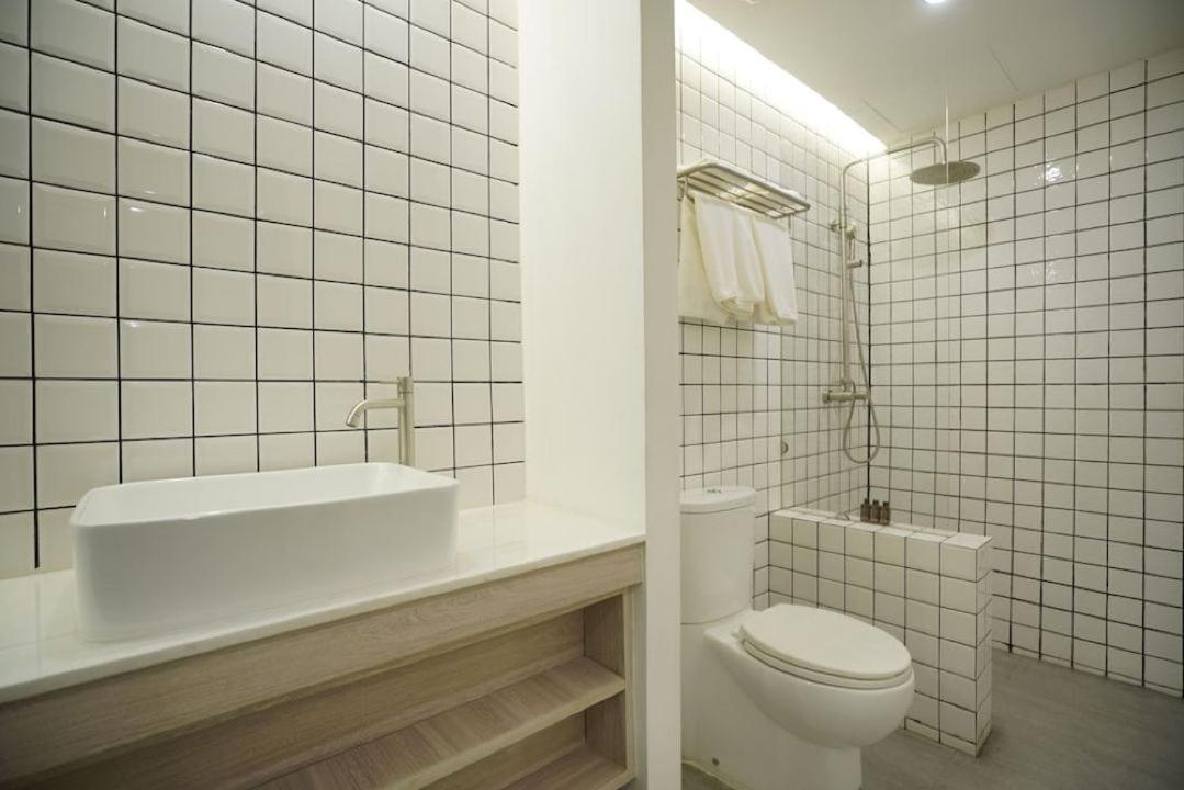 E11 Hotel - Bts Punnawithi 曼谷 外观 照片
